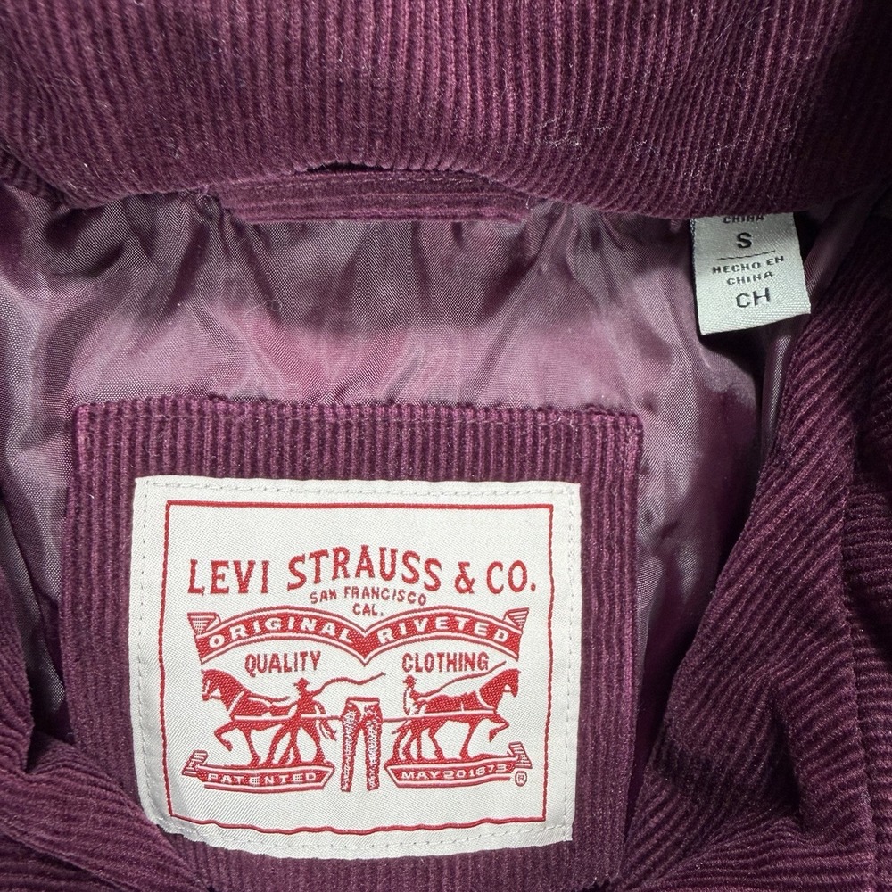 Levi's Zoe Corduroy Puffer Jacket Women's S Burgundy Full Zip Streetwear Casual - Picture 3 of 12
